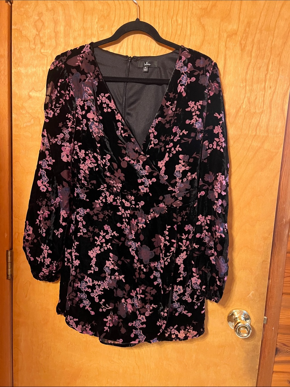 Lulu's Black Velvet Floral Wrap Tunic with Pink Floral Print